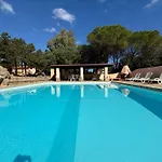 Degli Archi فيلة لا ماداّلينا